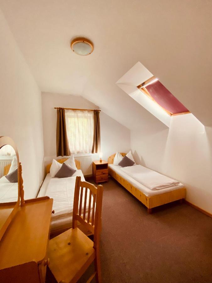 Sommer Panzió Balatonfoldvar Exterior foto